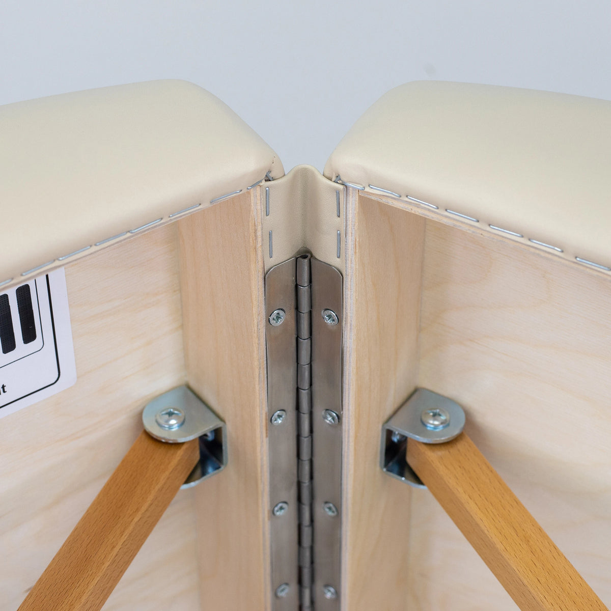 Massage Table Panda 70 Comfort Face Hole Vinyl Flex K033 Beige
