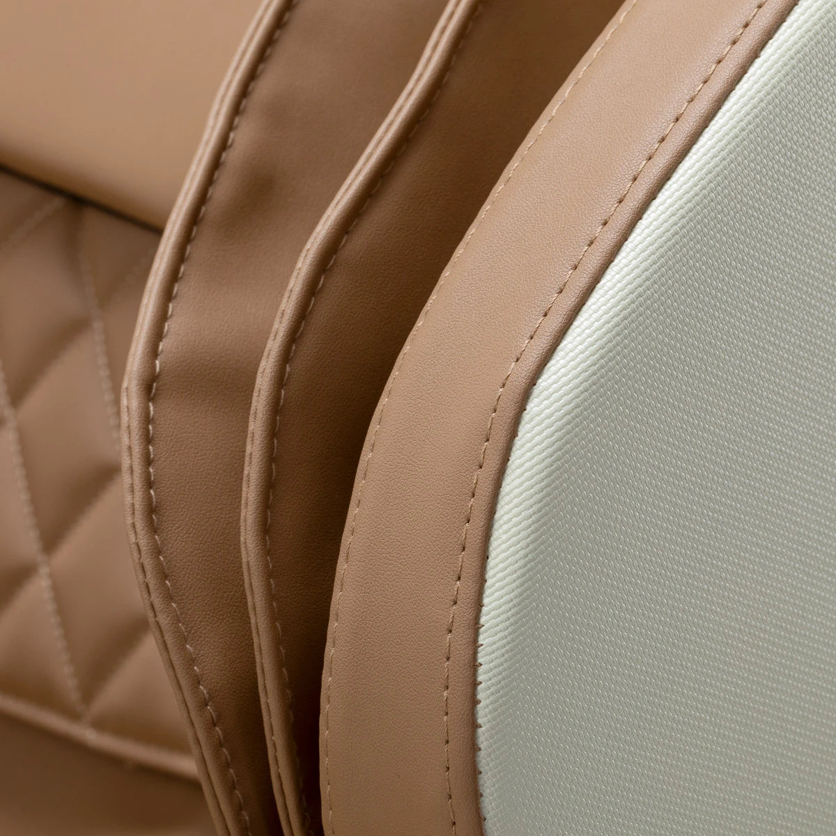 Sakura Luxury 808 massage chair white and beige