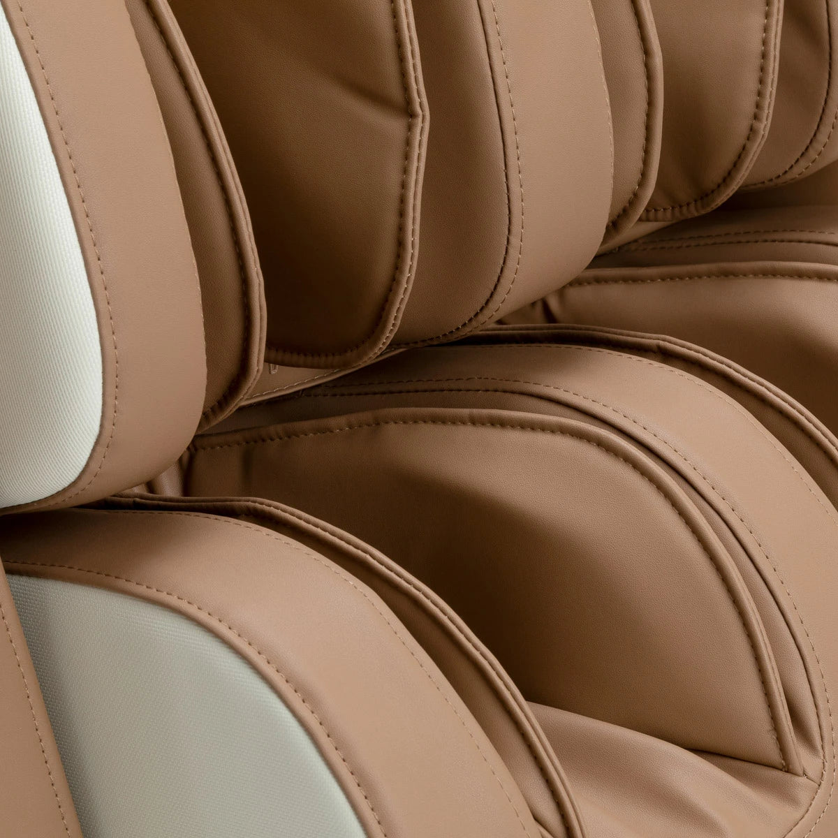Sakura Luxury 808 massage chair white and beige