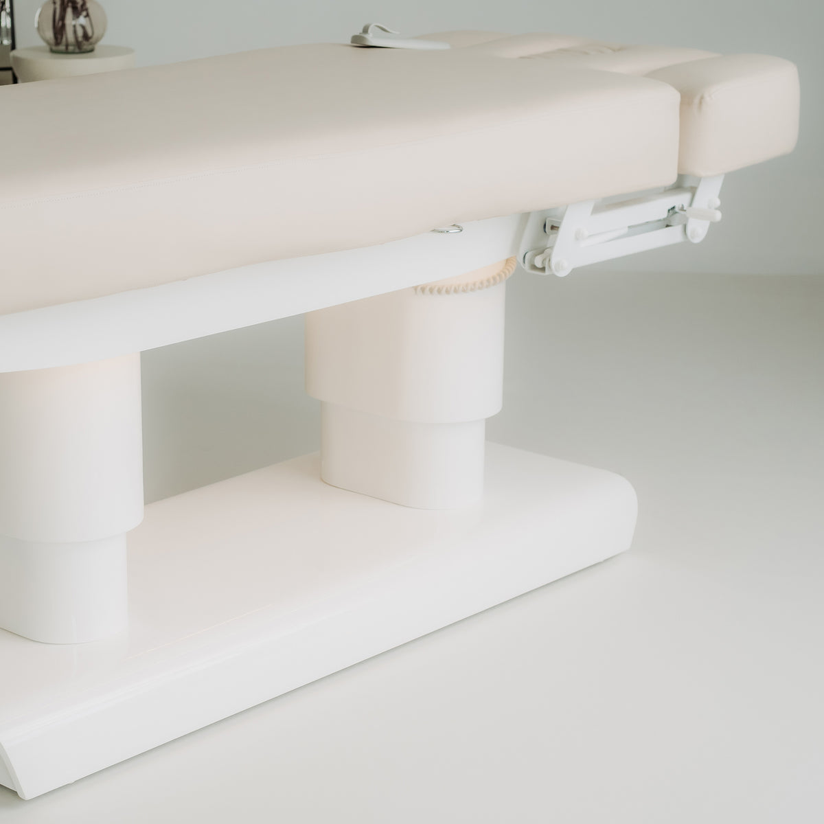 Melia Beige – Electric SPA Bed with Heating, 4 Motors