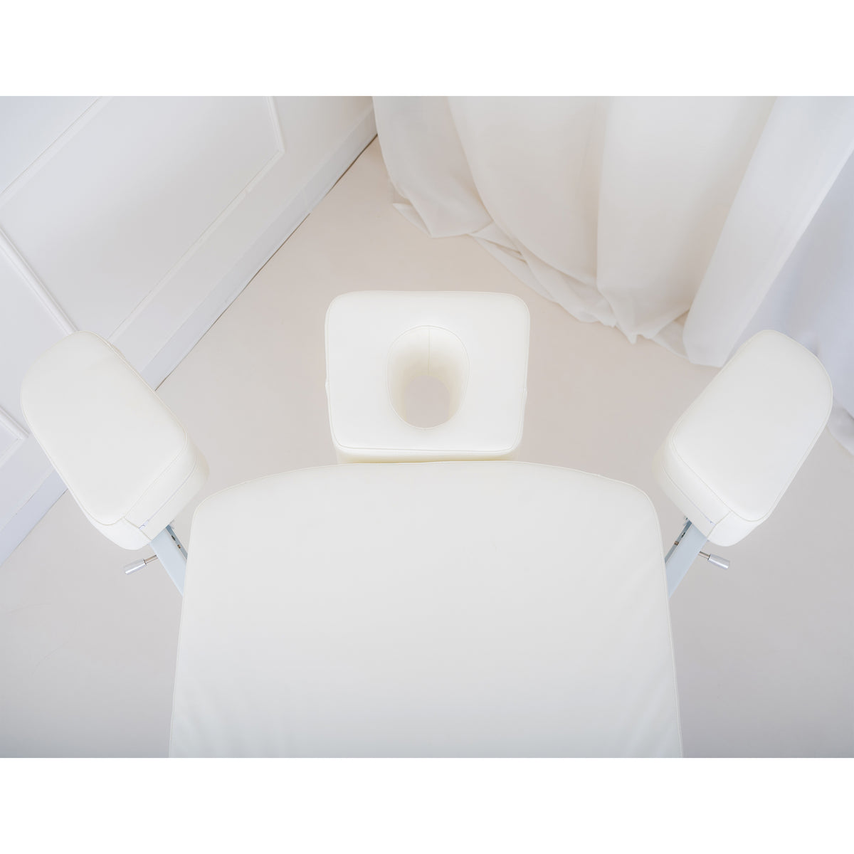 Prestia White elektriline kosmeetiku kliendivoodi