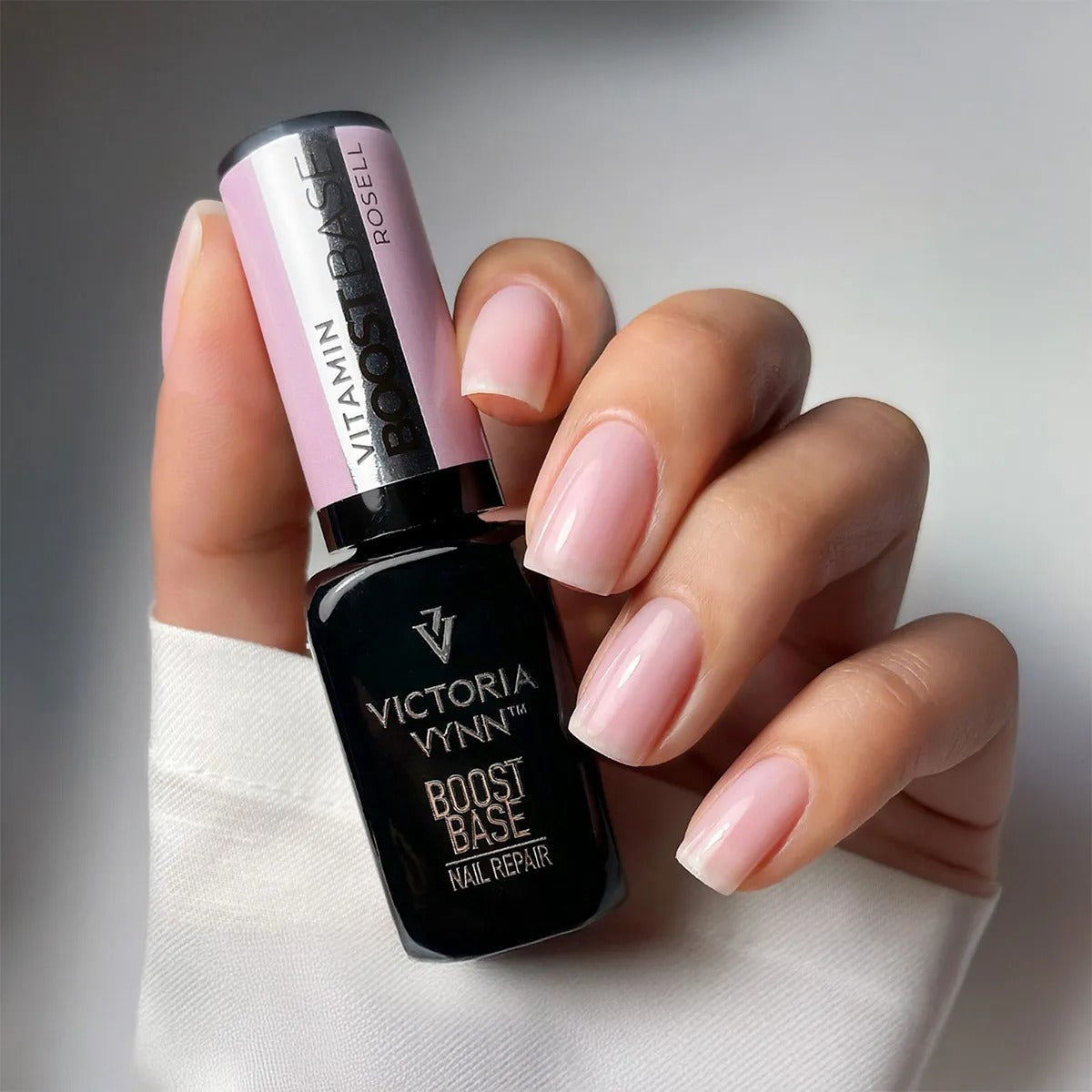 Victoria Vynn Vitamin Boost Base Rosell, 8 ml